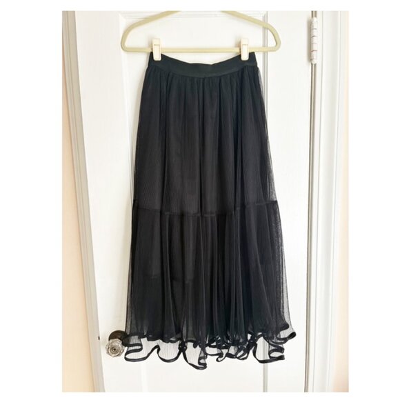 OAK + FORT Dresses & Skirts - Oak + Fort NWT Skirt S Small Black Layered Tulle Midi NEW